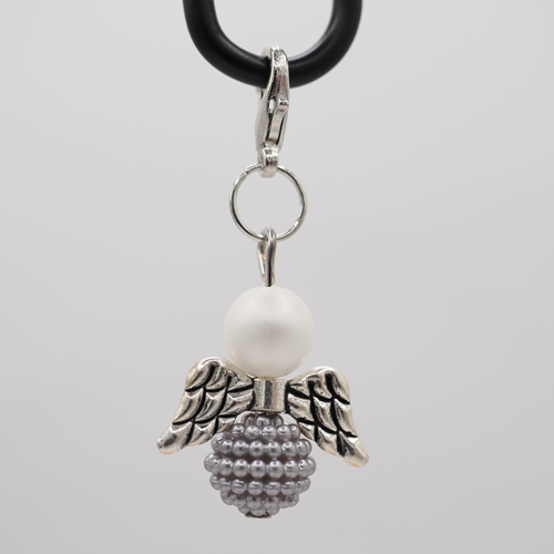 Schutzengel gerippelte Perle grau Schutzengel gerippelte Perle grau