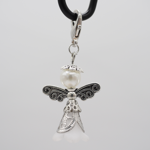 Schutzengel mit Rock rund und hut