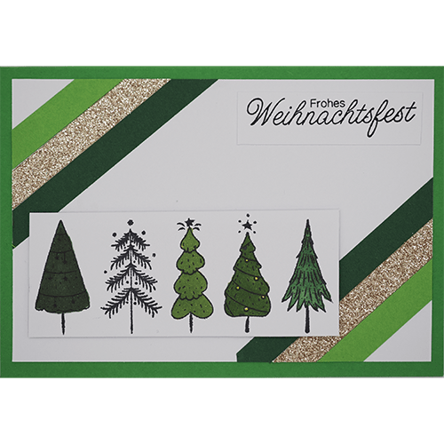 Weihnachtskarte mit Tannenbäumen hellgrün