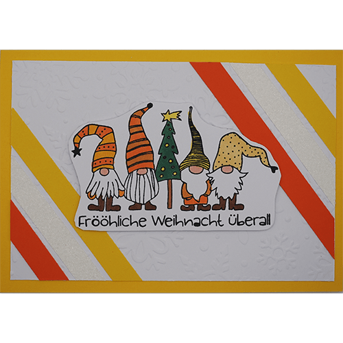 Weihnachtskarte mit vier Wichteln und Tannenbaum gelb
